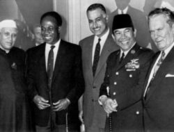 UU Polri Disahkan di Senayan, Sejarah Para Revolusioner Kembali Mengingatkan Soal Batas Kekuasaan